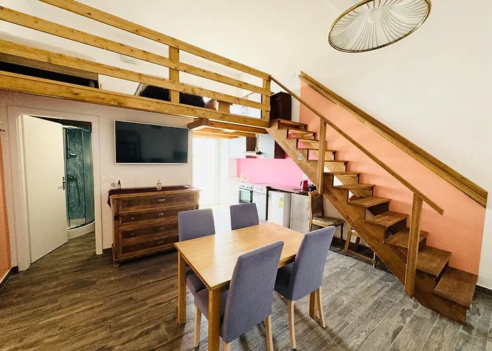 Apartma Riviera 皮兰